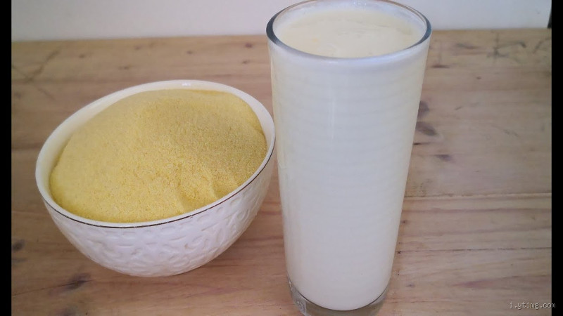 الاختلافات والاستخدامات المثلى لدقيق الفينو مقابل السميد الرقيق: هل تعرف كيفية اختيار أيهما؟