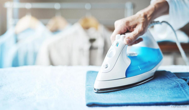 هل يمكن كوي الملابس الجلد؟ كل ما تحتاج لمعرفته