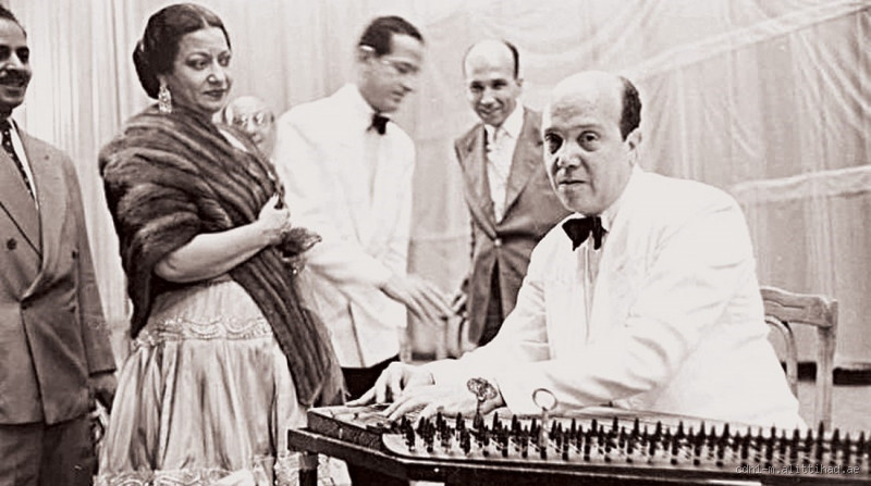 ما هو اسم عازف القانون في فرقة أم كلثوم؟ تعرف على أهم التفاصيل