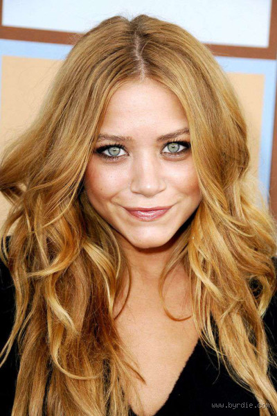 هل يجوز استخدام العطر في العمرة؟ كل ما يجب أن تعرفه