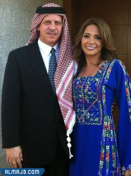 من هي زينه لباده؟ تعرف على هذه الشخصية المميزة