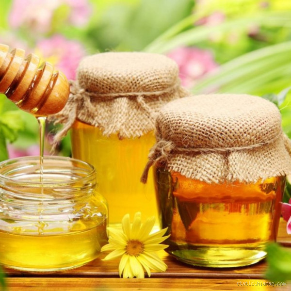 كيف يتم تناول العسل على الريق؟ اكتشف الفوائد المدهشة